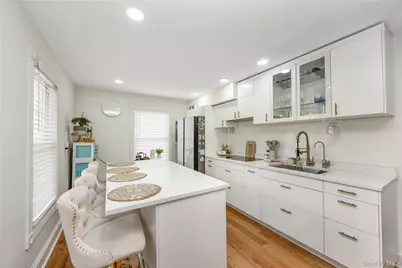 76 Washington Avenue, Brentwood, NY 11717 - Photo 17