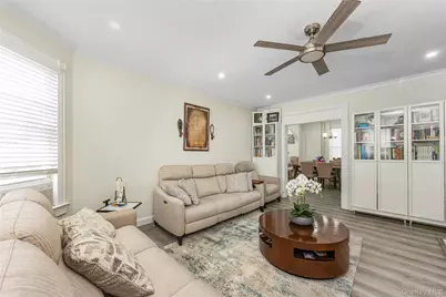 76 Washington Avenue, Brentwood, NY 11717 - Photo 11