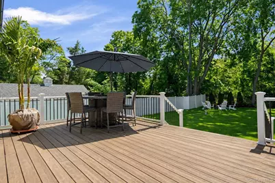 619 Bailey Avenue, Greenport, NY 11944 - Photo 17