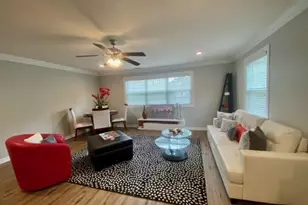 219 Adams Way, Sayville, NY 11782 - Photo 7