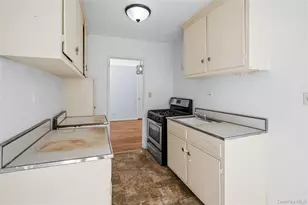 74-45 Yellowstone Blvd, Rego Park, NY 11374 - Photo 9