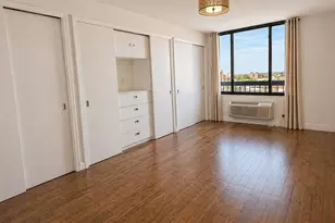 152-18 Union Tpke, Flushing, NY 11367 - Photo 9