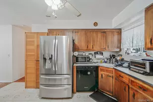 2771 Pond Rd, Ronkonkoma, NY 11779 - Photo 9