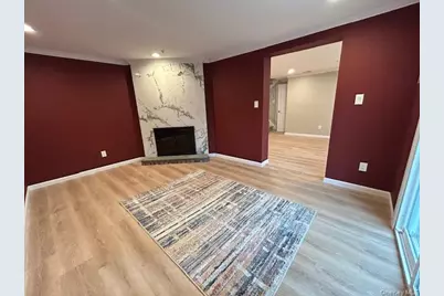 594 Blue Ridge Drive, Medford, NY 11763 - Photo 5