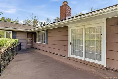 35 Mayer Drive, Suffern, NY 10901 - Photo 27