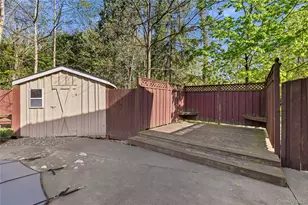 35 Mayer Dr, Suffern, NY 10901 - Photo 29