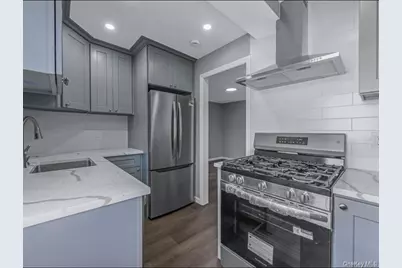 6 E Barclay Street, Hicksville, NY 11801 - Photo 7