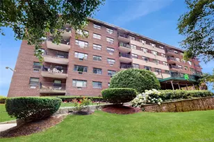 100 Diplomat Dr, Mount Kisco, NY 10549 - Photo 3