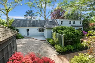 194 Huntington Bay Rd, Huntington, NY 11743 - Photo 13