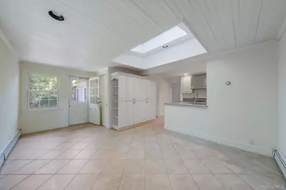 194 Huntington Bay Road, Huntington, NY 11743 - Photo 29