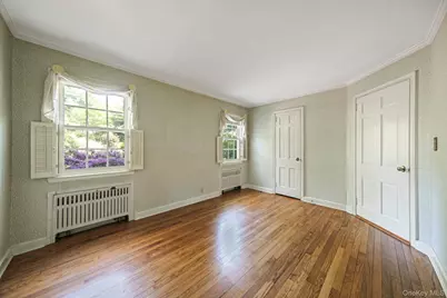 194 Huntington Bay Road, Huntington, NY 11743 - Photo 33