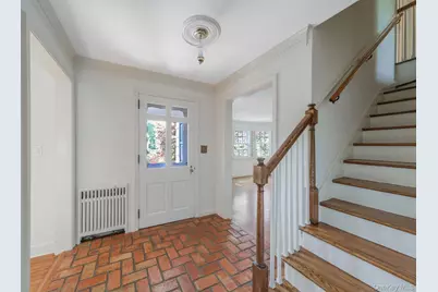 194 Huntington Bay Road, Huntington, NY 11743 - Photo 23