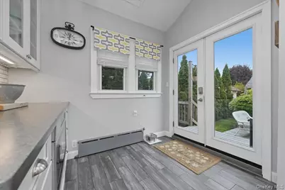 66 Primrose Avenue, Floral Park, NY 11001 - Photo 15