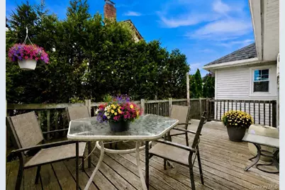 66 Primrose Avenue, Floral Park, NY 11001 - Photo 27