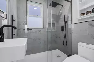 68 Alexander Ave, Yonkers, NY 10704 - Photo 9