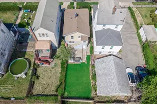 68 Alexander Ave, Yonkers, NY 10704 - Photo 19