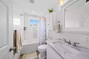 35 Martin, Westbury, NY 11590 - Photo 15