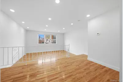 278 Balcom Avenue, Bronx, NY 10465 - Photo 11