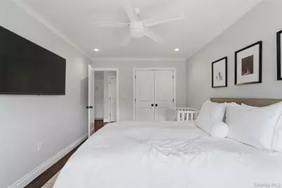 828 Pelhamdale Avenue #3j, New Rochelle, NY 10801 - Photo 9