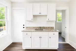 50 Parker Ave, Poughkeepsie, NY 12601 - Photo 5