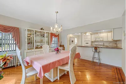 61 Continental Place, Glen Cove, NY 11542 - Photo 17