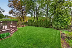 54 Seneca Ave, White Plains, NY 10603 - Photo 43