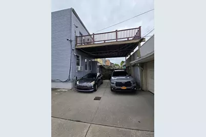 7212 66th Place, Glendale, NY 11385 - Photo 3