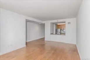 40-26 College Point Blvd, Flushing, NY 11354 - Photo 7
