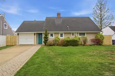 42 Saddler Lane, Levittown, NY 11756 - Photo 1
