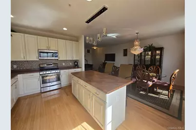 913 Hawthorn Way, New Windsor, NY 12553 - Photo 11