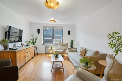 445 W 240th Street #6A, Bronx, NY 10463 - Photo 1