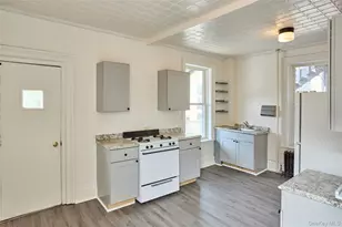 457 Main St, Beacon, NY 12508 - Photo 3