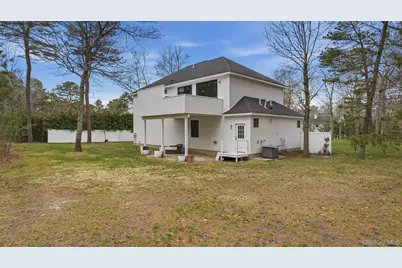 420 Maple Avenue S, Flanders, NY 11901 - Photo 25