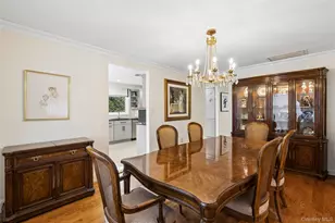 192 Split Rock Rd, Syosset, NY 11791 - Photo 7