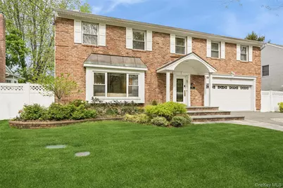 192 Split Rock Road, Syosset, NY 11791 - Photo 1