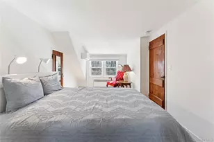 165 Montauk Hwy, Westhampton, NY 11977 - Photo 7