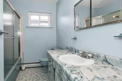 12 Spring Street, Lindenhurst, NY 11757 - Photo 17