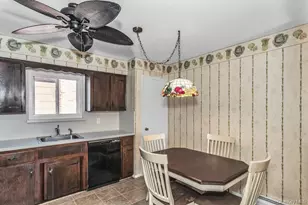 12 Spring St, Lindenhurst, NY 11757 - Photo 11