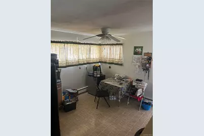 6 Mead Lane, Westbury, NY 11590 - Photo 7