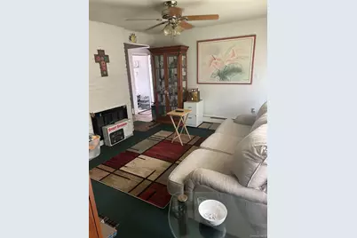 6 Mead Lane, Westbury, NY 11590 - Photo 5