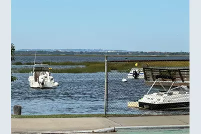 526/524 Cross Bay Boulevard, Broad Channel, NY 11693 - Photo 19