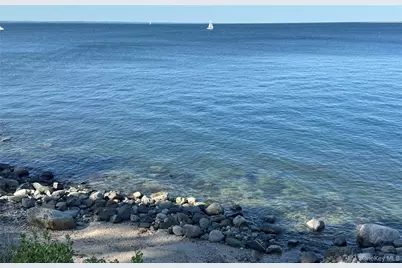17 Sea Crest Drive, Lloyd Harbor, NY 11743 - Photo 21