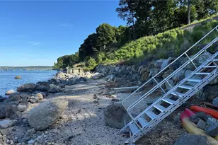 17 Seacrest Dr, Lloyd Harbor, NY 11743 - Photo 19