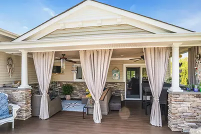 101 Hayrick Lane, Commack, NY 11725 - Photo 37