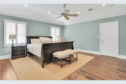 101 Hayrick Lane, Commack, NY 11725 - Photo 21