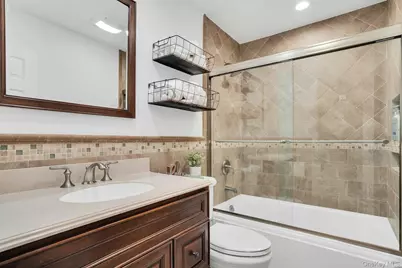 101 Hayrick Lane, Commack, NY 11725 - Photo 27