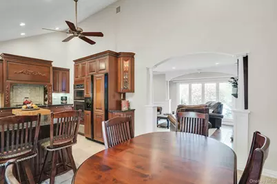 101 Hayrick Lane, Commack, NY 11725 - Photo 15