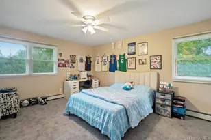 14 S Hollow Rd, Dix Hills, NY 11746 - Photo 21