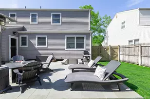 5 Regina Ct, Huntington Station, NY 11746 - Photo 27
