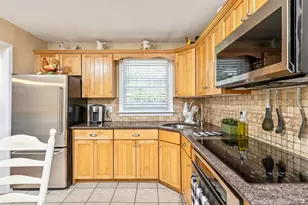 5 Regina Ct, Huntington Station, NY 11746 - Photo 7